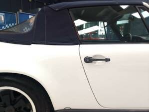 Bild 23/77 von Porsche 911 Carrera 3.2 (1984)