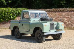 Image 11/50 of Land Rover 88 (1965)