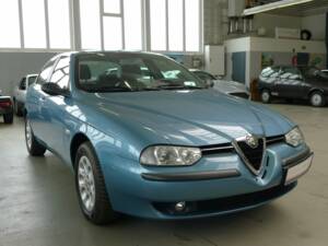 Image 23/39 of Alfa Romeo 156 2.5 V6 (1998)