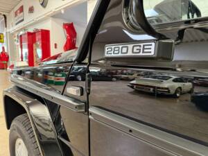 Bild 20/21 von Mercedes-Benz 280 GE (kurz) (1984)