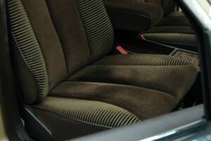 Bild 33/50 von Mercedes-Benz 280 SE (1980)