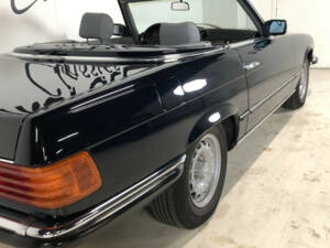 Imagen 15/36 de Mercedes-Benz 380 SL (1984)