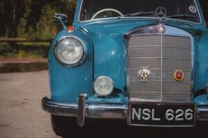 Image 14/50 of Mercedes-Benz 220 a (1956)