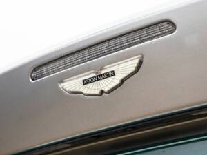 Bild 47/50 von Aston Martin DB 9 GT &quot;Bond Edition&quot; (2015)