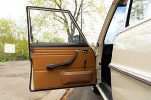 Bild 18/40 von Mercedes-Benz 230/4 (1976)