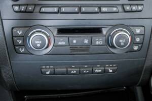 Image 25/50 de BMW 120i (2008)