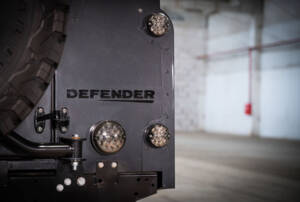 Image 16/35 of Land Rover Defender 110 (1992)
