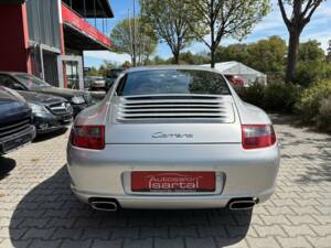 Afbeelding 6/32 van Porsche 911 Carrera (2005)