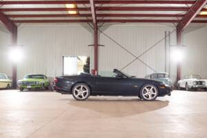 Bild 9/55 von Jaguar XKR (2000)