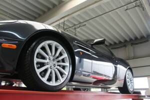 Image 9/50 of Aston Martin V12 Vanquish (2003)