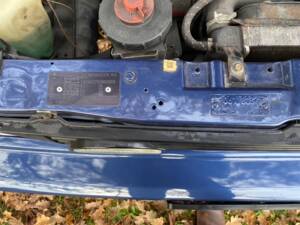 Image 13/24 of Volkswagen Golf I Cabrio GLi 1.8 (1991)