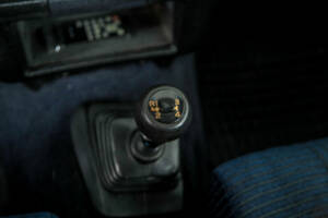Image 32/50 of Volvo 245 GLE (1982)