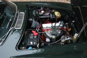 Image 4/50 of Volvo 1800 S (1968)