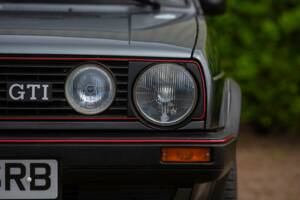 Bild 13/50 von Volkswagen Golf II GTi 1.8 (1986)
