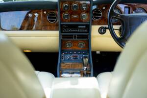 Image 49/50 of Bentley Continental R (1997)