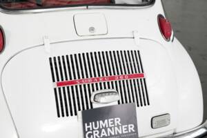 Image 15/48 of Subaru 360 (1970)