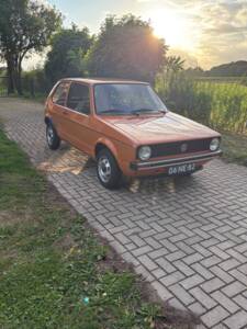 Image 3/17 of Volkswagen Golf Mk I 1.1 (1976)