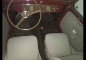 Imagen 6/25 de FIAT 500 C Topolino (1950)
