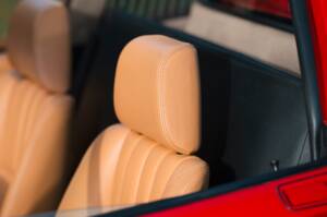 Afbeelding 14/41 van Ferrari 328 GTS (1989)