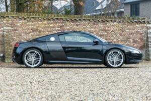 Image 30/50 de Audi R8 V10 (2011)