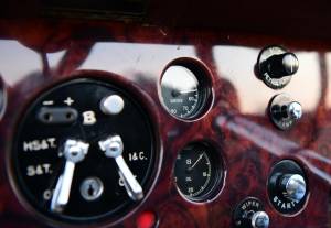 Image 40/50 of Bentley 4 1&#x2F;4 Litre (1937)