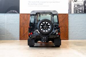 Bild 6/30 von Land Rover Defender 110 (2013)