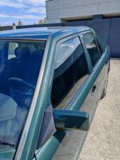 Bild 20/37 von Mercedes-Benz 200 E (1989)