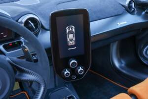 Immagine 11/50 di McLaren Senna LM (2020)