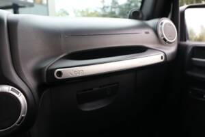 Image 23/50 of Jeep Wrangler 3.8 Rubicon (2011)