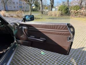 Imagen 22/37 de Mercedes-Benz 560 SL (1987)
