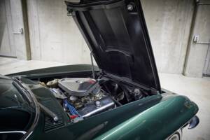 Image 63/78 of Chevrolet Corvette Stingray 427 (1967)