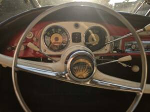 Image 8/11 of DKW Auto Union 1000 Special Roadster (1962)