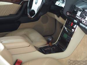Bild 16/46 von Mercedes-Benz CL 600 (1998)