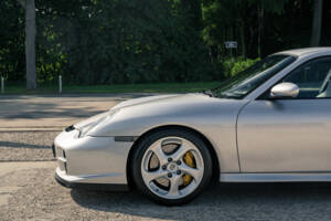 Image 25/51 of Porsche 911 GT2 (2001)