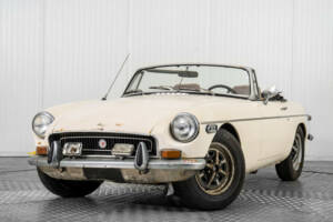 Bild 3/50 von MG MGB (1971)