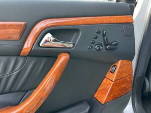 Bild 16/20 von Mercedes-Benz S 55 AMG (2001)