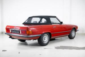 Image 36/38 of Mercedes-Benz 350 SL (1973)