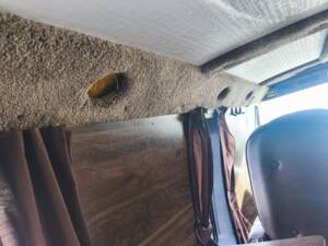 Immagine 137/143 di Dodge B 200 Sportsman (1978)