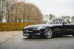 Image 58/100 de Mercedes-Benz SLS AMG Roadster (2011)