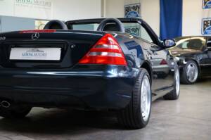 Bild 16/46 von Mercedes-Benz SLK 230 Kompressor (1997)