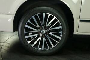 Image 49/50 of Volkswagen T6 Multivan 2.0 TDI (2020)