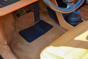 Image 17/25 of Porsche 911 SC 3.0 (1979)