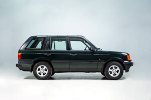 Immagine 6/33 di Land Rover Range Rover 4.6 HSE (2000)