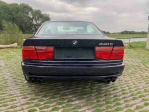 Image 7/8 of BMW 840Ci (1995)