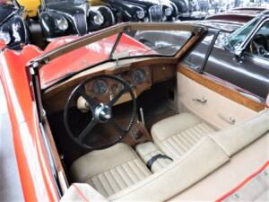 Afbeelding 35/46 van Jaguar XK 120 DHC (1954)