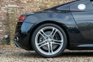 Image 23/50 de Audi R8 V10 (2011)