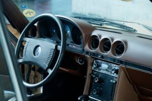 Bild 45/50 von Mercedes-Benz 450 SLC (1977)