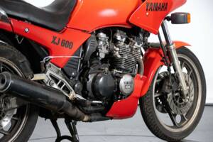 Image 21/50 of Yamaha XJ 600 (1984)