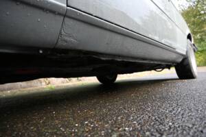 Image 48/64 of BMW 320&#x2F;4 (1977)