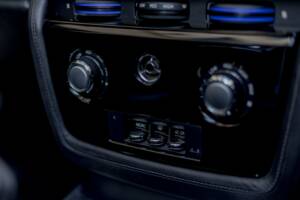 Image 25/34 of Rolls-Royce Phantom DHC (2008)